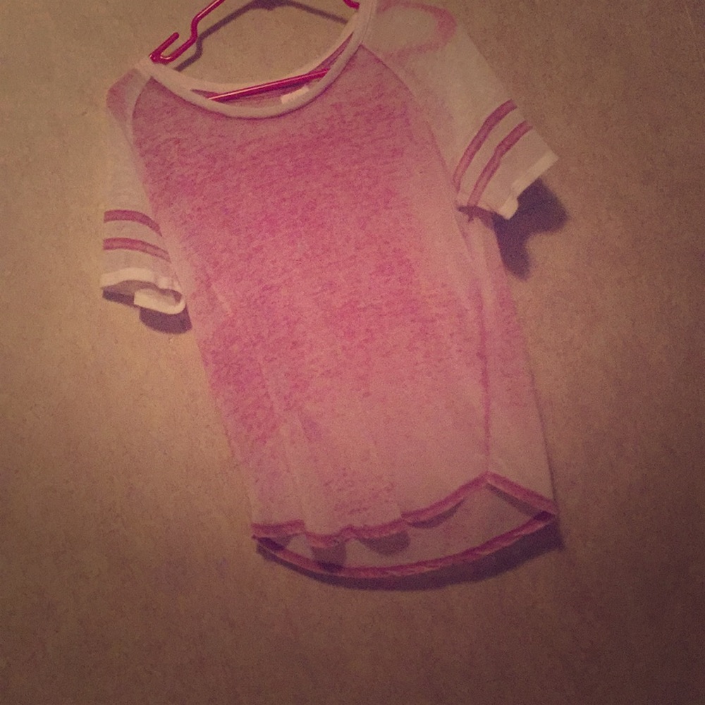 Woman’s/shirt